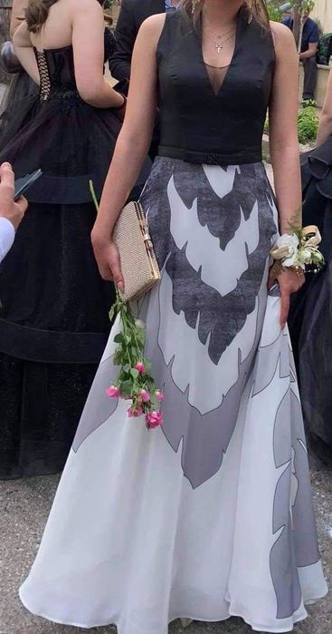 Официална, елегантна рокля, размер S