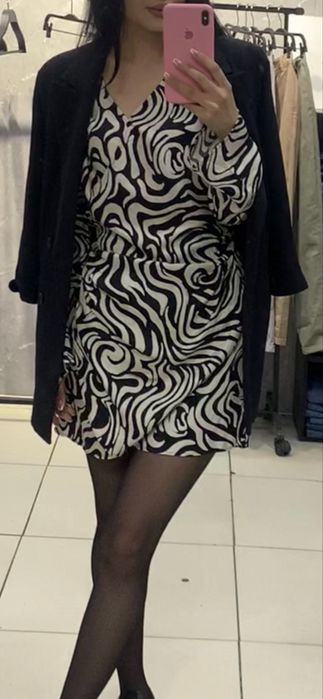 Продаю платье от H&M