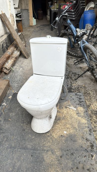 Унитаз Рабочий полностью