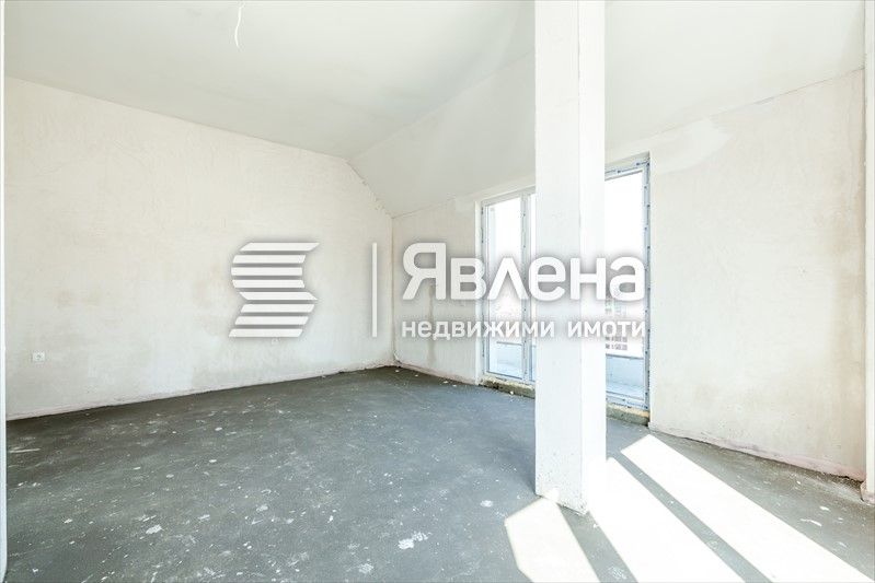 Продава се Тристаен апартамент в София, Студентски град - 199 кв.м за 2006 €/кв.м - Снимка #8