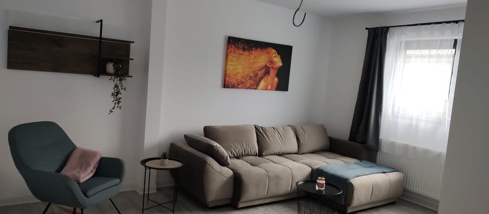 Apartament de inchiriat