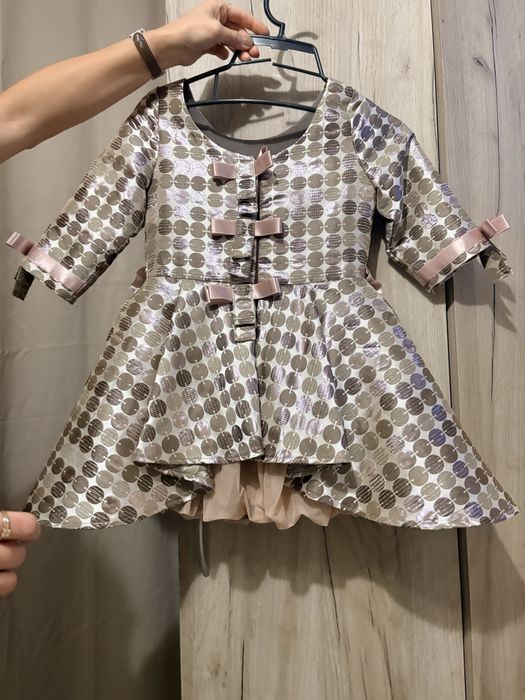 Официални рокли като нови