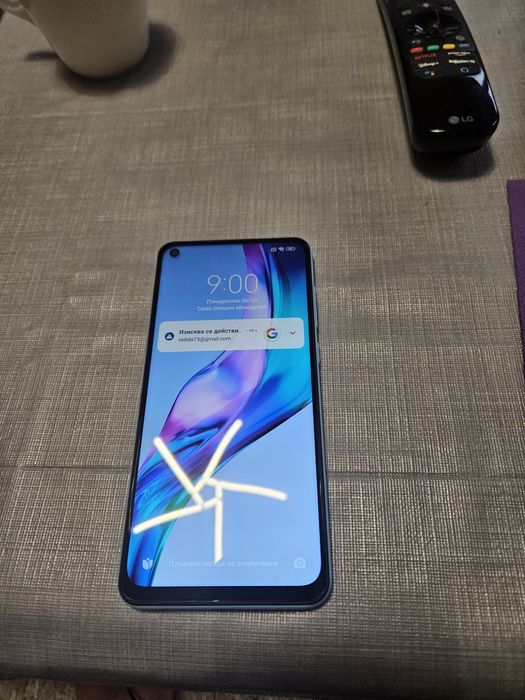 Телефон Redmi note 9