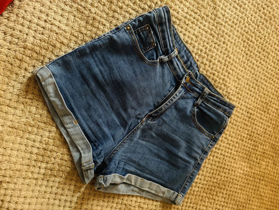 Женские вещи продам