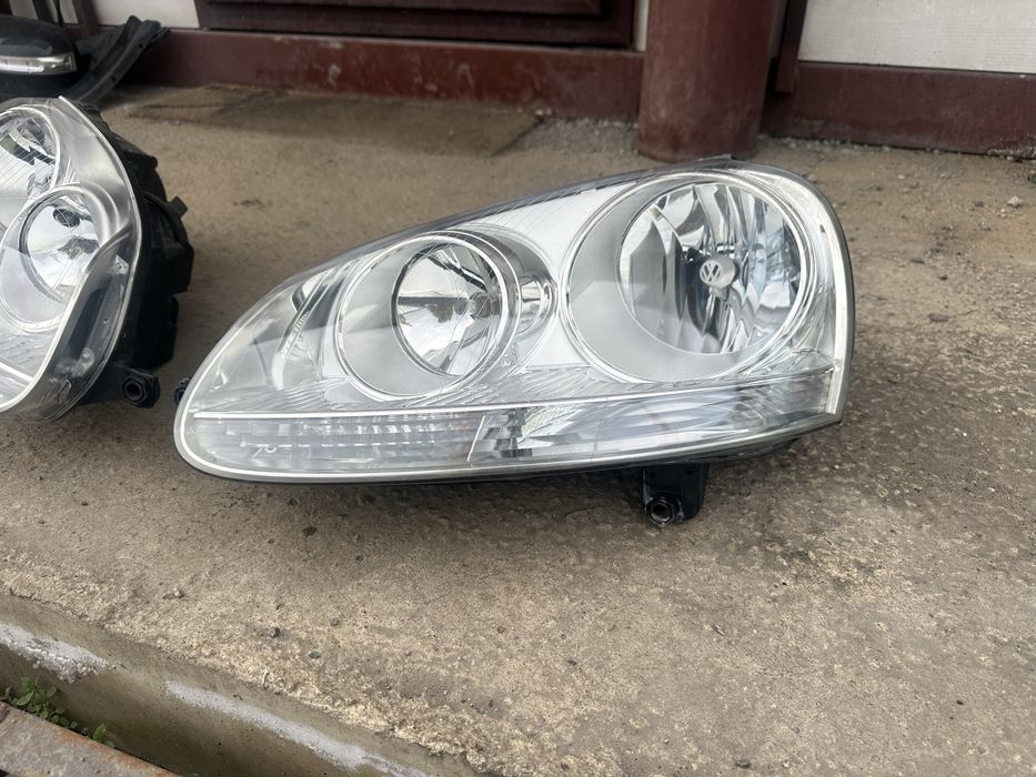 Фар/Фарове за Фолксваген Голф5, Джета, Голф 5 комби! Jetta, Golf5