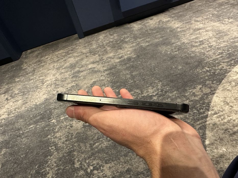 IPhone 15 pro 128gb