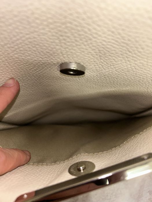 Кремава кожена раница