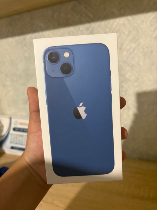 Продается Iphone 13