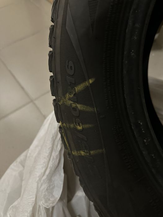 Зимние Шины Toyo 215 60R16