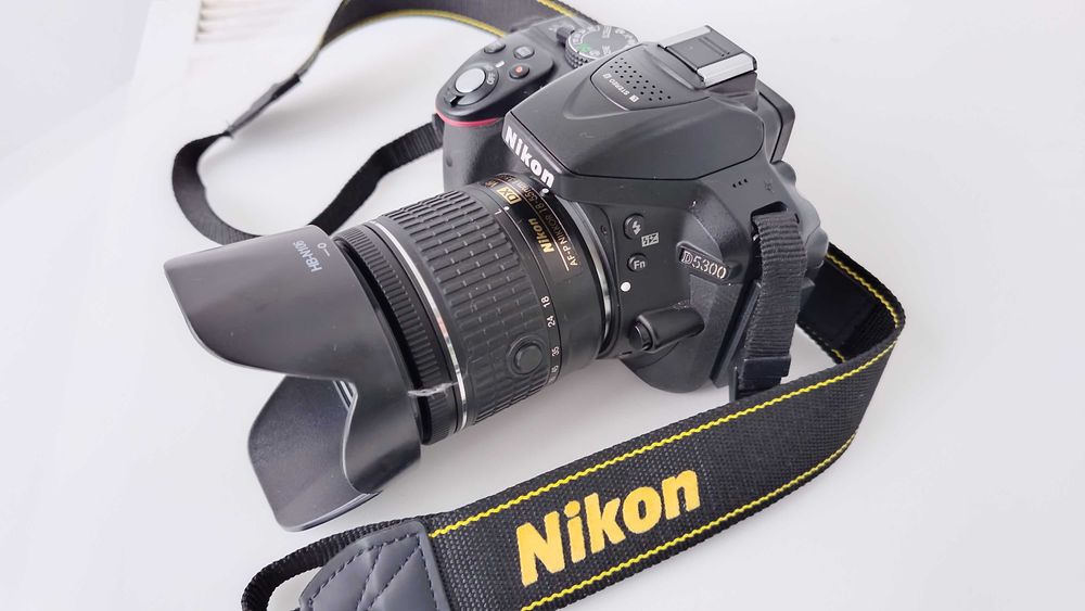 Продавам Nikon D5300