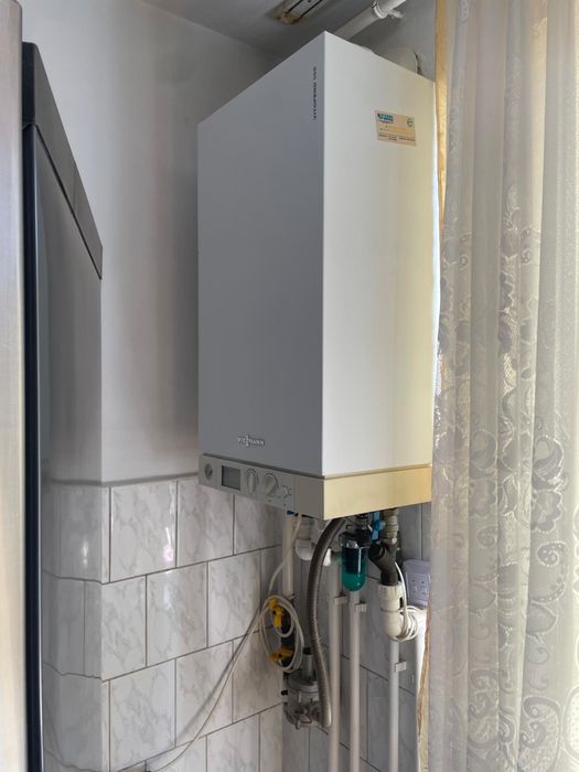 Apartament 2 camere semi-decomandat | Medgidia, Catanga | Etaj 4/4 | Centrală proprie