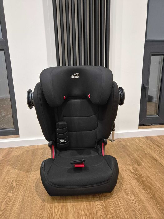 Детское автокресло britax römer kidfix 3S