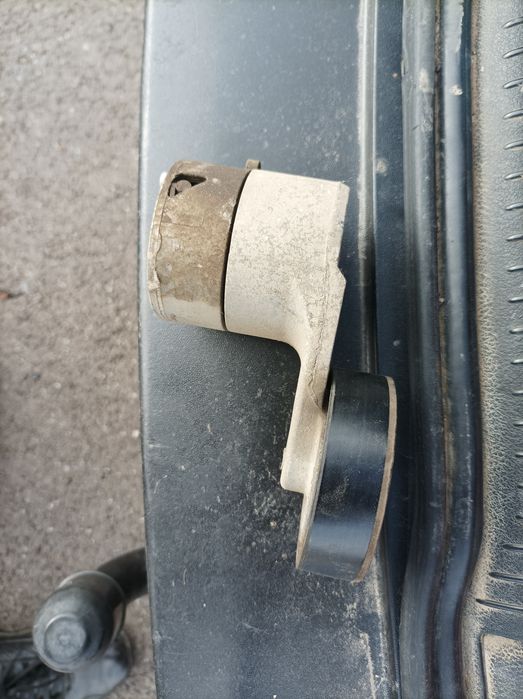 Rolă și întinzător curea accesorii transmisie, livrez avantajos!