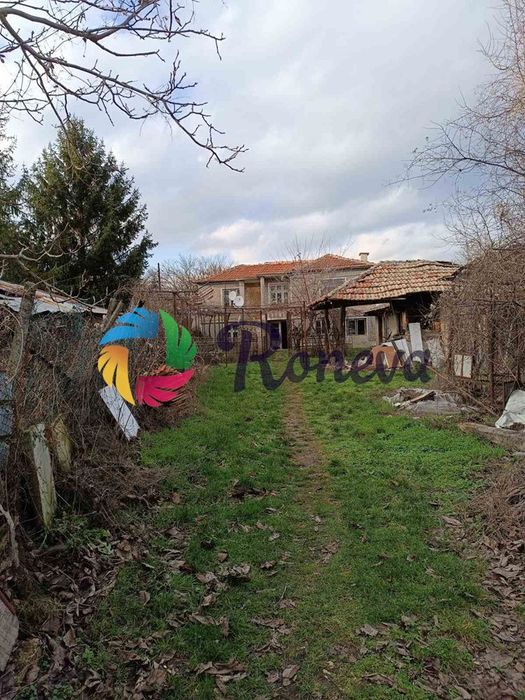 Къща в Варна, област-с.Климентово площ 120 цена 74000