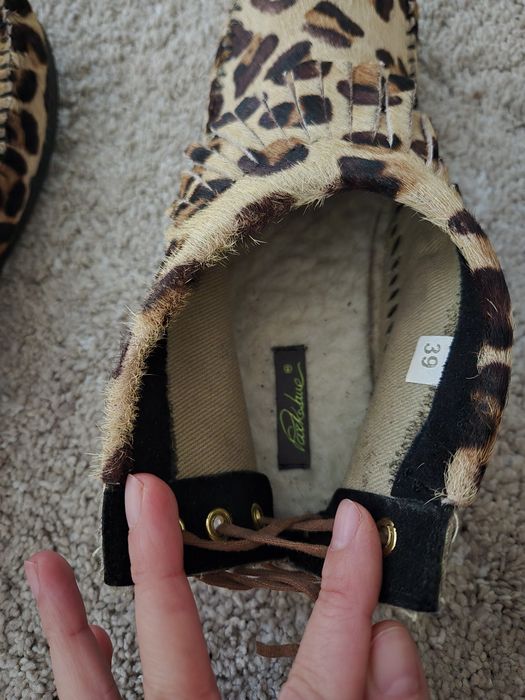 Есенни обувки с ресни