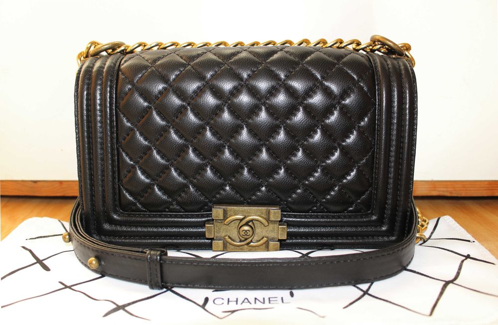 Дамска чанта Chanel Boy