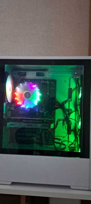 Белый игровой ПК (i5 / 12GB / SSD+HDD / GTX 950)