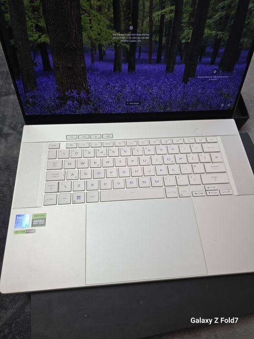 Asus ROG Zephyrus G16, Core Ultra 9, RTX 4070