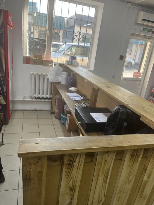 Барная стойка , ресепшн