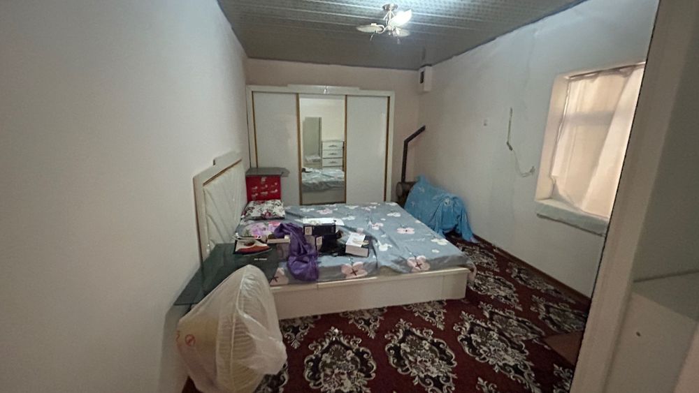 uy sotiladi. xovli 6 sotix