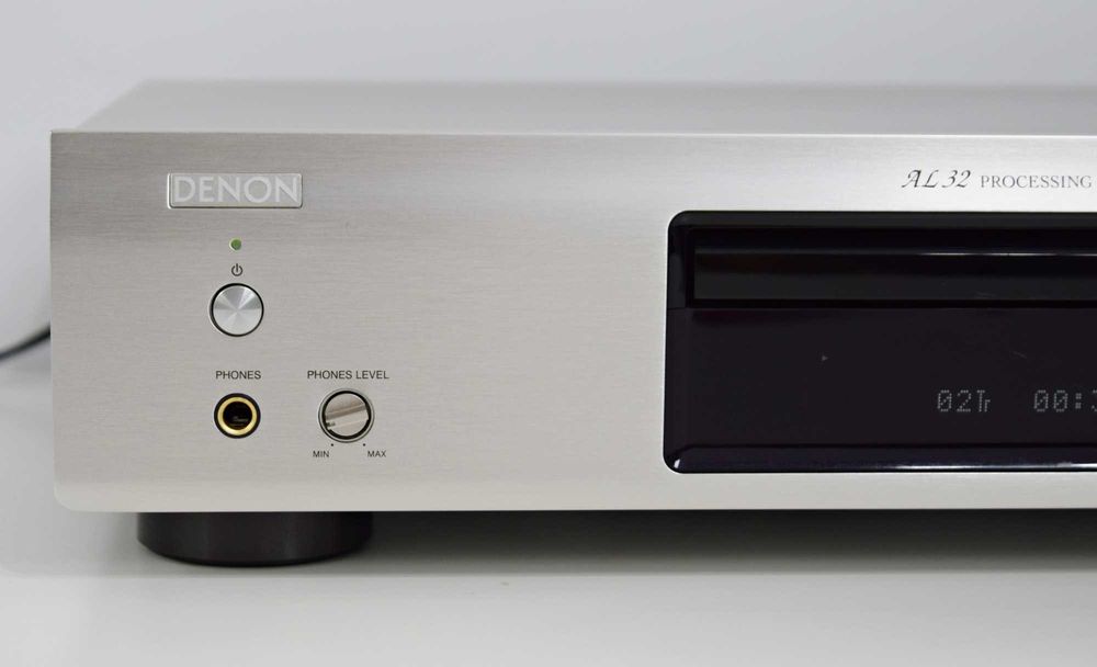 CD Player Denon DCD-720 AE
