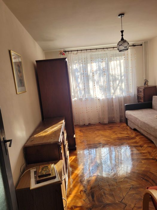 Apartament 2 camere de inchiriat