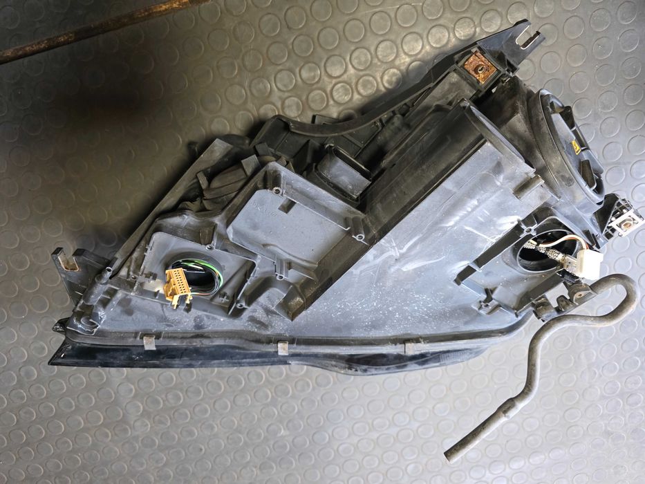 Десен фар за Audi A7 4G  - 4G9 941 006 A