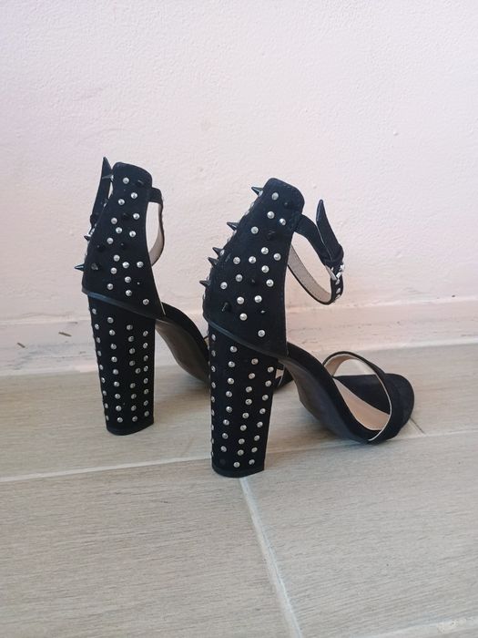 Дамски сандали Зара