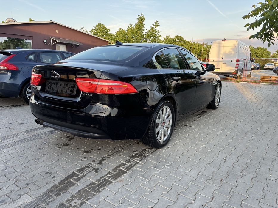 Jaguar XE 2016 2.0d
