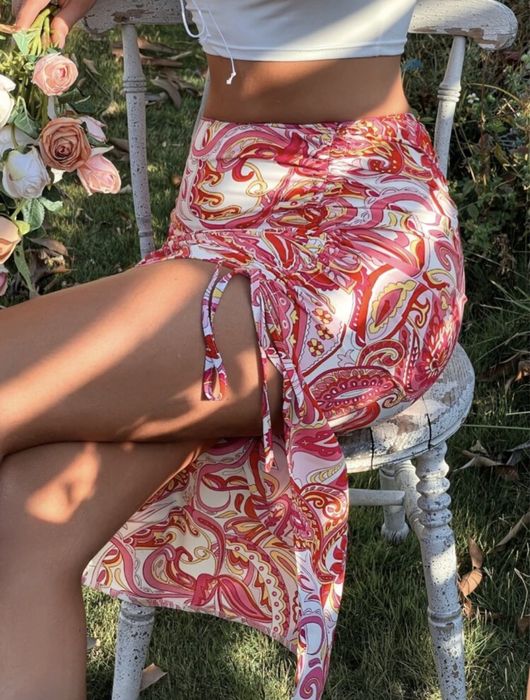 Дамска пола