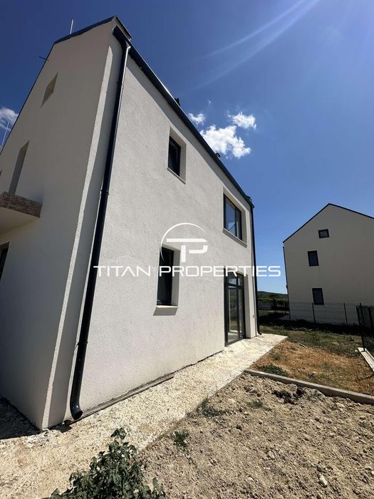 Продава се Къща в с. Кошарица, Област Бургас - 126 кв.м за 1627 €/кв.м - Снимка #4