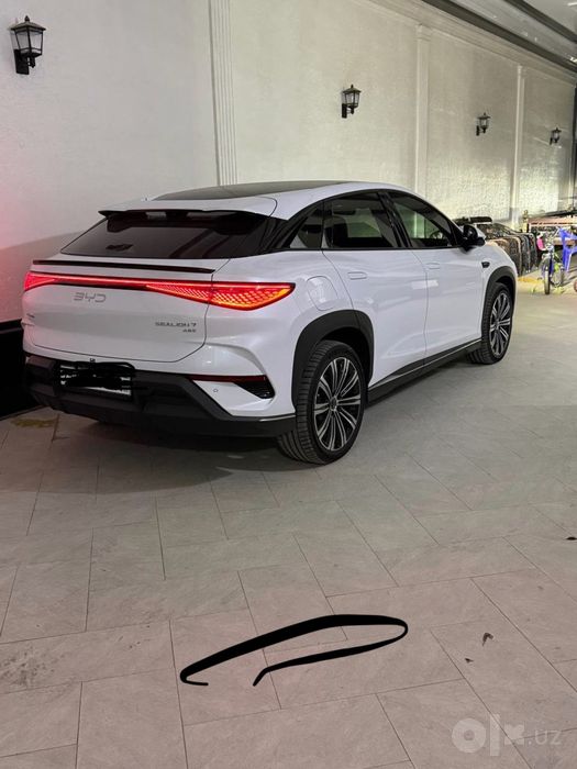 BYD SEALION 7 4 AWD офицальный