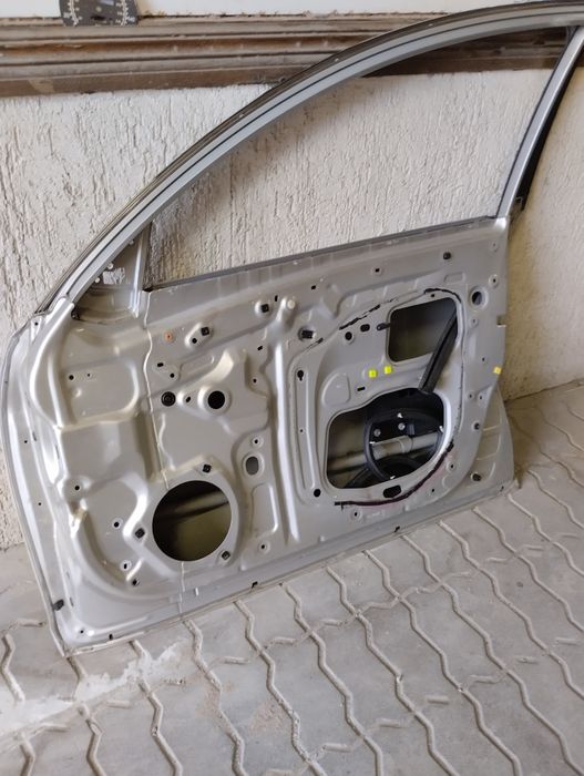 Лексус 190 кузов