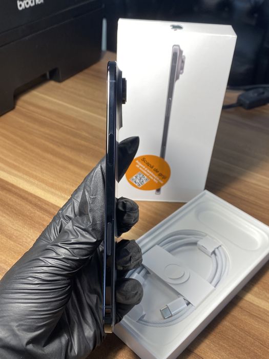 Phone Air• 256 GB • Black / Cod produs: 9723