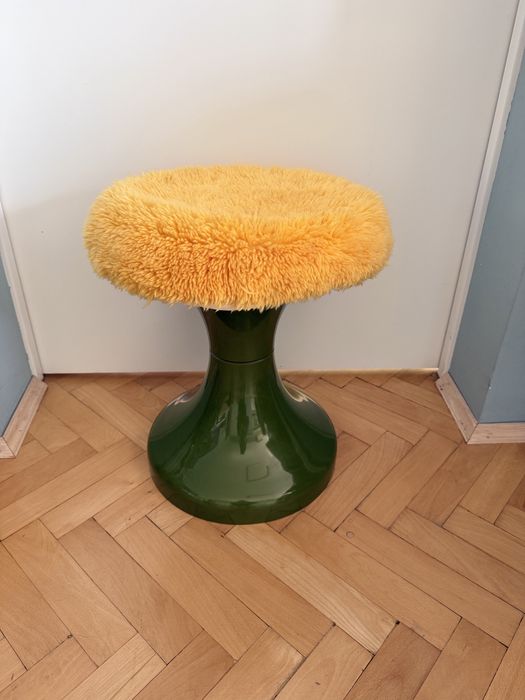 Табуретка / Isopelka / 70-те