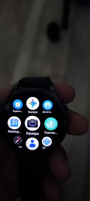 Продам смарт часы Xiaomi watch 5