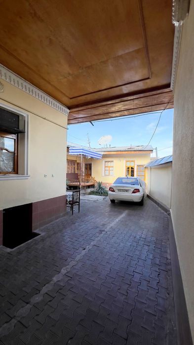 Uchastka sotiladi chorsuda