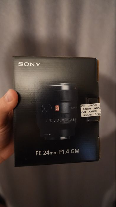 Sony FE 24mm f/1.4 GM