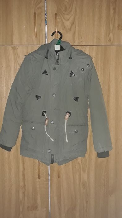 Geacă pentru băieți de 6-9 ani