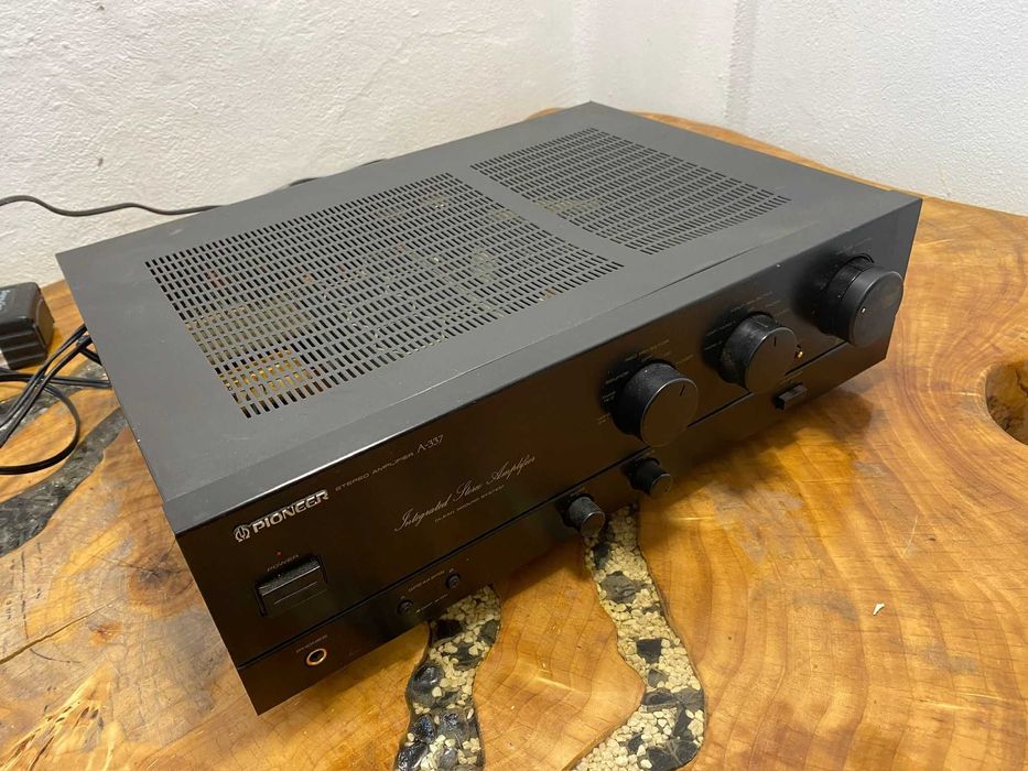 statie / amplificator pioneer a337
