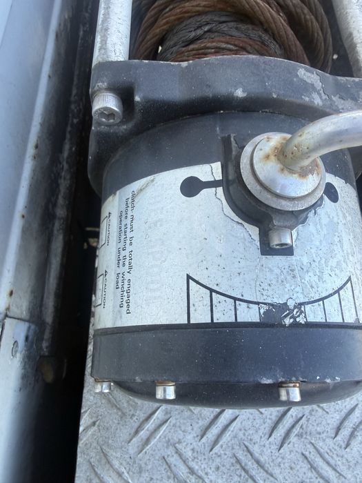 Troliu Winch 13500Lbs  functional in stare buna