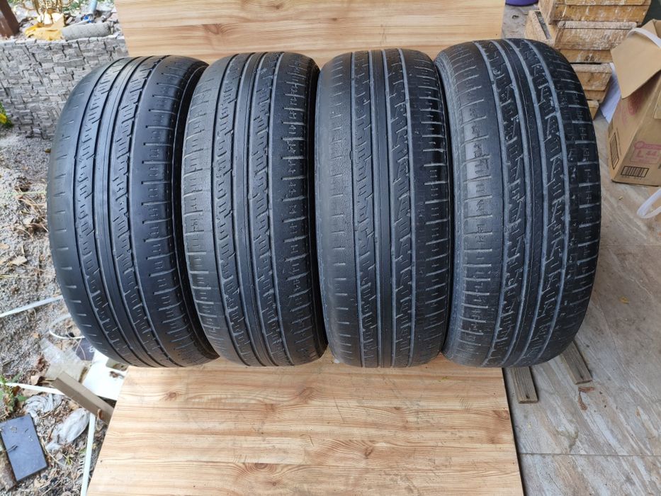 225 60 R17 Kumho