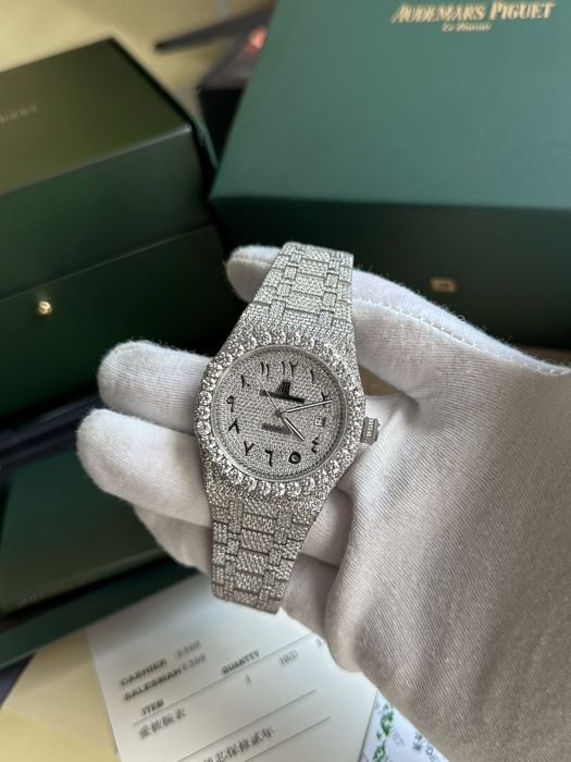 Audemars Piguet Royal Oak с диаманти