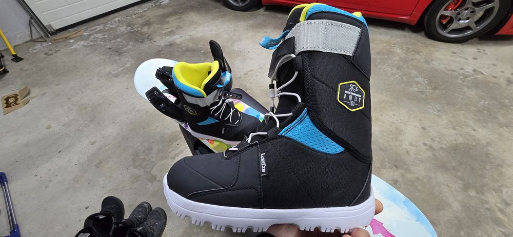 Snowboard copii + Boots marime 35