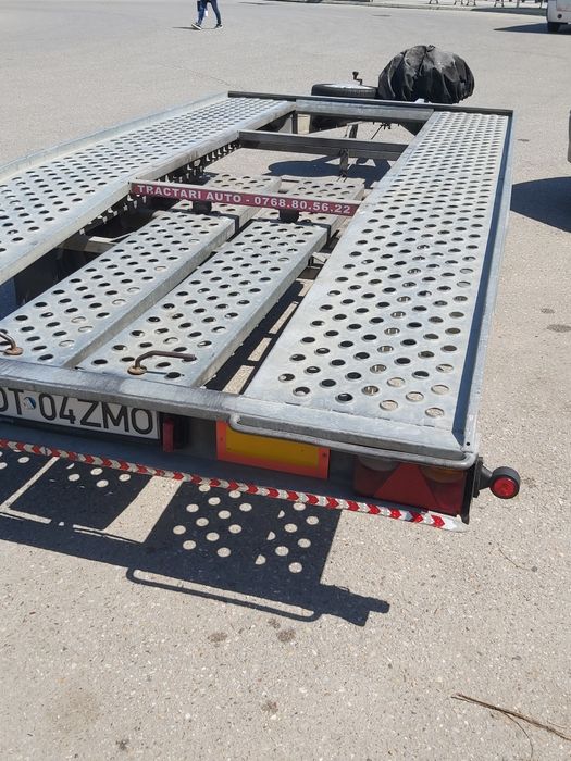 Trailer/ platforma auto gala syrius 2700