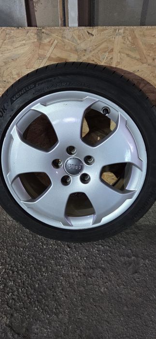 AUDI A3 оригинални джанти 225/45/17 7,5J×17 ET56 5×112 DOT