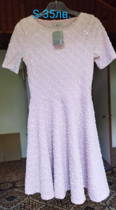 красиви дамски рокли