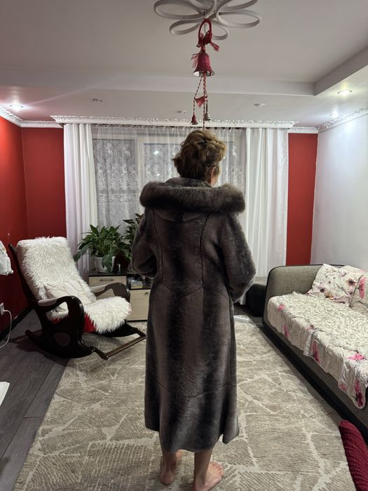 Продам шубу мутон