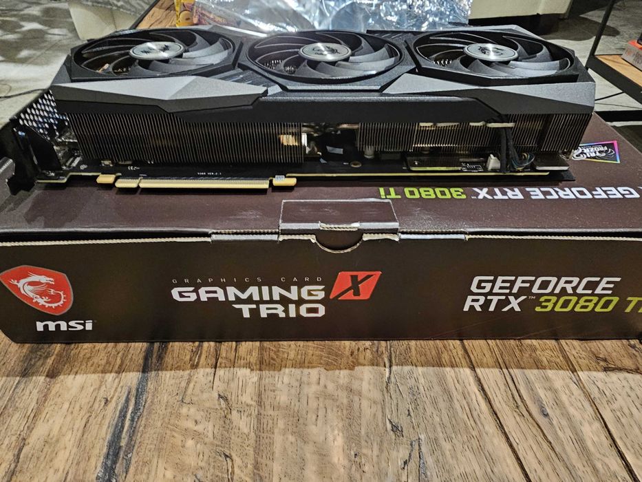 Placa video MSI RTX 3080Ti Gaming Trio