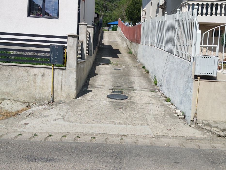 Teren intravilan 785mp str Facliei